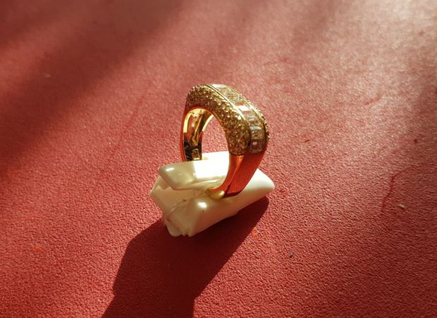 detail du bracelet Dona