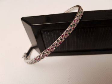 detail du bracelet Dona