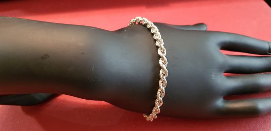 detail du bracelet Dona