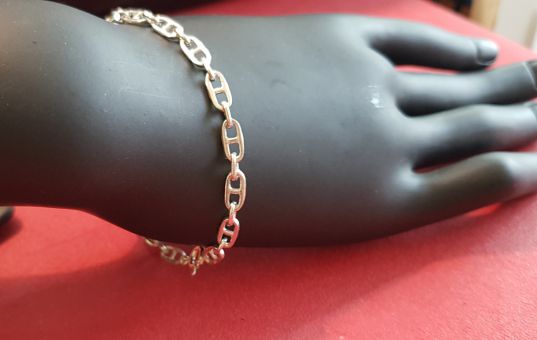 detail du bracelet Dona